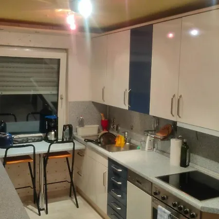 Jan's Homestay! #kassel-lohfelden