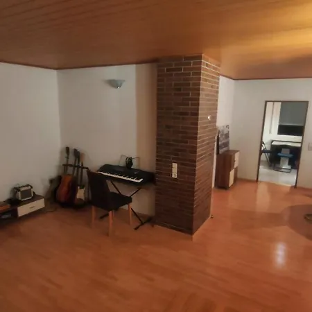 ホームステイ Jan's Homestay! #kassel-lohfelden Lohfelden