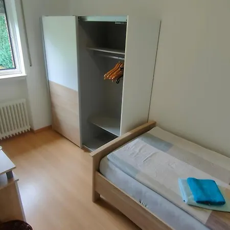 Jan's Homestay! #kassel-lohfelden Homestay