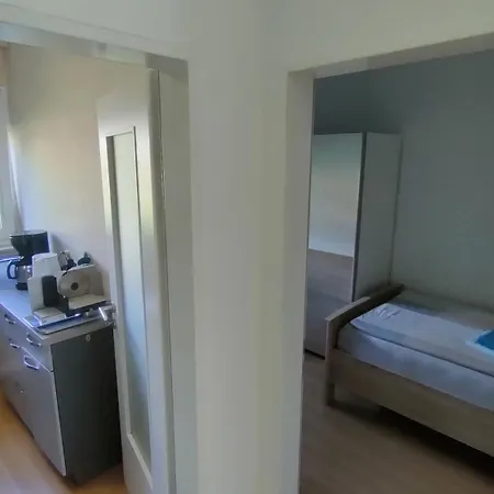 Homestay Jan's Homestay! #kassel-lohfelden Lohfelden
